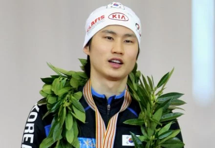 Lee Kang-Seok Lee Kang-Seok