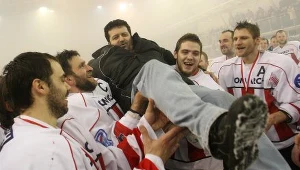 Czy po następnym sezonie Rudolf Rohaczek znów będzie noszony na rękach? Fot. Michał Stawowiak