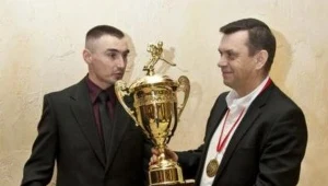 Jarek Różański i Wiesław Wojas już opuścili pokład Podhala. Fot. Tadeusz Bącal.