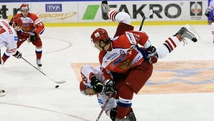 Sebastian Kowalówka (L) w starciu z Rosjaninem Dmitrijem Orłowem, fot: Tadeusz Bącal