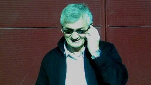 Wiktor Pysz zebrał kadrę pod lodowiskiem Cracovii i ruszył do Sanoka. Fot. M. Białoński