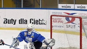 Bramkarz Energi Stoczniowca Gdańsk Przemysław Odrobny, fot: Tadeusz Bącal