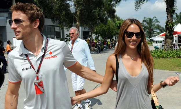 Jenson Button i Jessica Michibata Jenson Button i Jessica Michibata