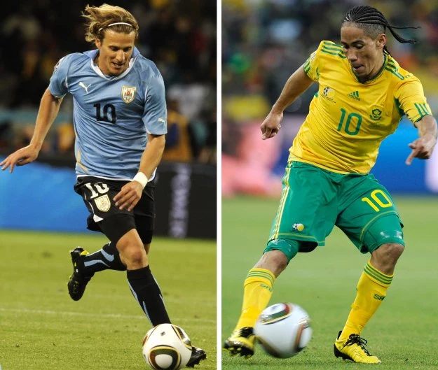 Diego Forlan (Urugwaj) i Steven Pienaar (RPA) Diego Forlan (Urugwaj) i Steven Pienaar (RPA)