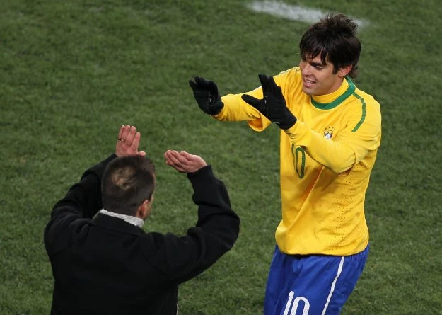 Trener Brazylii Carlos Dunga i Kaka Trener Brazylii Carlos Dunga i Kaka
