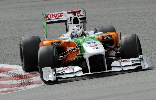 Adrian Sutil w bolidzie teamu Force India Adrian Sutil w bolidzie teamu Force India