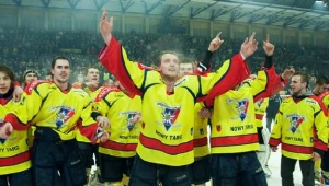 Po mistrzowskiej drużynie Wojasa Podhale pozostały już tylko wspomnienia. Fot. Tadeusz Bącal