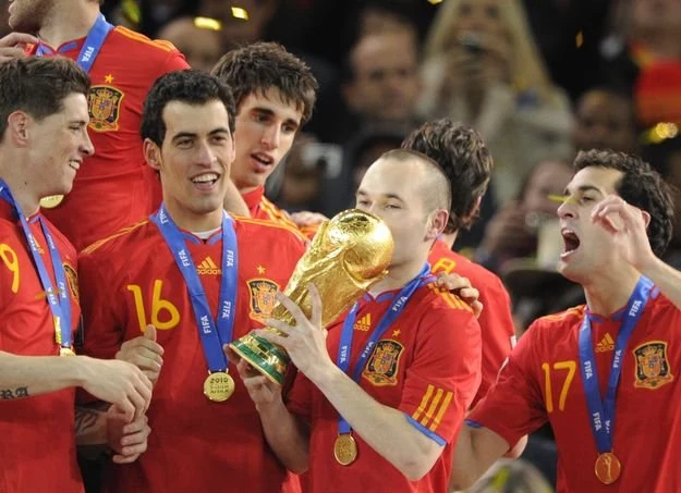 Andres Iniesta z Pucharem Świata