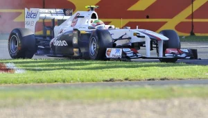 Sergio Perez w bolidzie Sauber-Ferrari