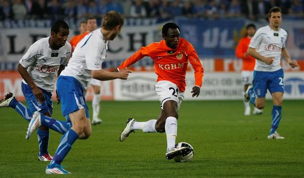 David Abwo w otoczeniu piłkarzy Lecha Poznań/fot. Grzegorz Hawałej David Abwo w otoczeniu piłkarzy Lecha Poznań/fot. Grzegorz Hawałej