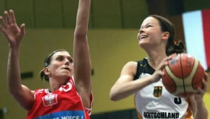 Niemka Anne Breitreiner (z prawej)