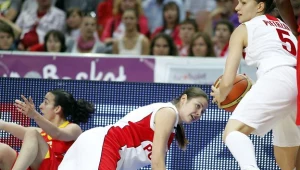 Anna Pietrzak (z piłką)/fot. Andrzej Grygiel