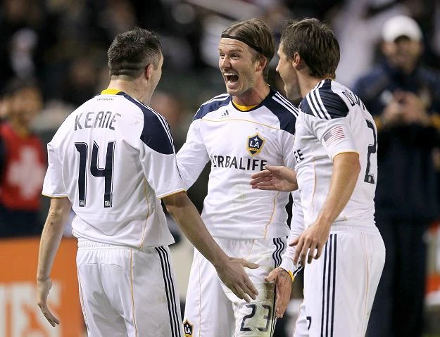 David Beckham (w środku) i jego koledzy z Los Angeles Galaxy mają powody do radości David Beckham (w środku) i jego koledzy z Los Angeles Galaxy mają powody do radości