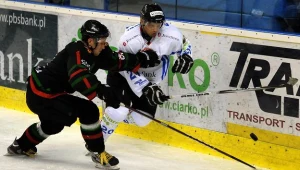 Michał Radwański (z prawej) w starciu z Tomaszem Kozłowskim Fot. Darek Delmanowicz