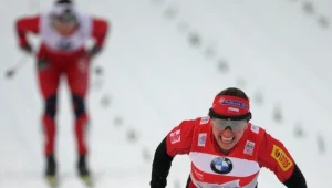 Justyna Kowalczyk jest w fantastycznej formie. Zostawiła Marit Bjoergen daleko w tyle