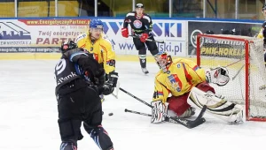 Hokeiści Ciarko PBS Bank Sanok pewnie pokonali Podhale Nowy Targ Fot. Tadeusz Bącal