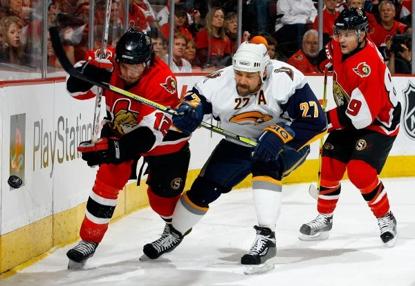 Finał Konferencji Wschodniej - mecz nr 4: Ottawa Senators - Buffalo Sabres 2:3