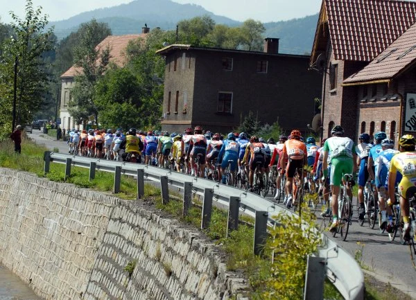 Filippo Pozzato z grupy Liquigas został zwycięzcą IV etapu 64 Tour de Pologne z Dzierżoniowa do Jeleniej Góry. Nowym liderem został kolega Pozzato z zespołu Antonio Fischer. Fot. Wojtek Szabelski