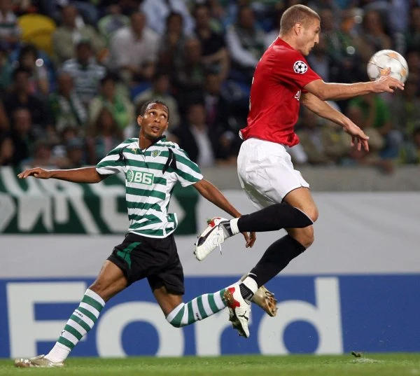 Liga Mistrzów grupa F: Sporting LIzbona - Manchester United 0:1 (0:0).