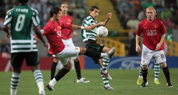 Liga Mistrzów grupa F: Sporting LIzbona - Manchester United 0:1 (0:0).