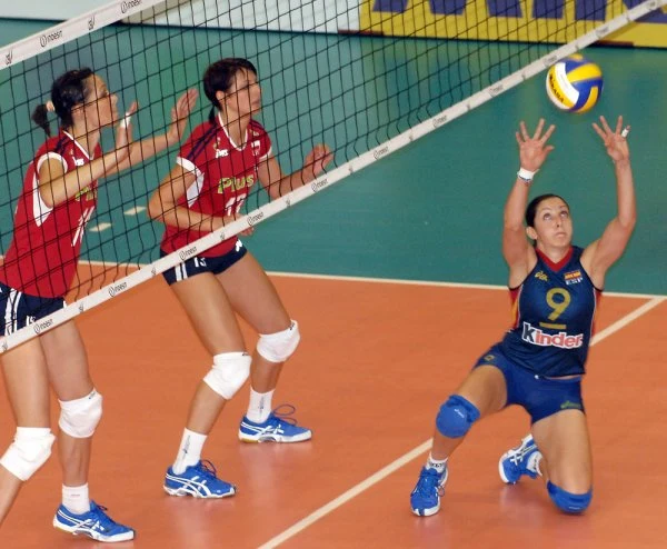 ME siatkarek grupa B: Polska - Hiszpania 3:0 (25:21, 25:22, 25:20)