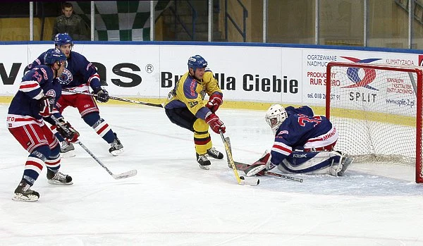 Hokeiści Junost Mińsk rozbili w Nowym Targu Wojasa/Podhale 8:3 w spotkaniu, które decydowało o awansie  Polaków do półfinału Pucharu Kontynentalnego,FOT.Tadeusz Bącal