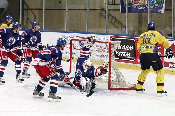 Hokeiści Junost Mińsk rozbili w Nowym Targu Wojasa/Podhale 8:3 w spotkaniu, które decydowało o awansie  Polaków do półfinału Pucharu Kontynentalnego,FOT.Tadeusz Bącal