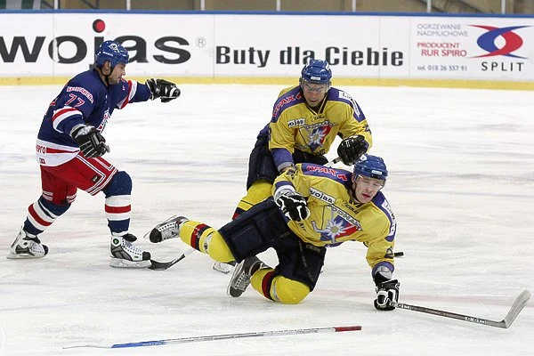 Hokeiści Junost Mińsk rozbili w Nowym Targu Wojasa/Podhale 8:3 w spotkaniu, które decydowało o awansie  Polaków do półfinału Pucharu Kontynentalnego,FOT.Tadeusz Bącal