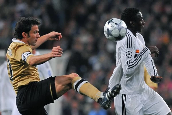 Bohater meczu w Madrycie - Alessandro Del Piero. Jego dwa gole dały zwycięstwo Juventusowi. Bohater meczu w Madrycie - Alessandro Del Piero. Jego dwa gole dały zwycięstwo Juventusowi.