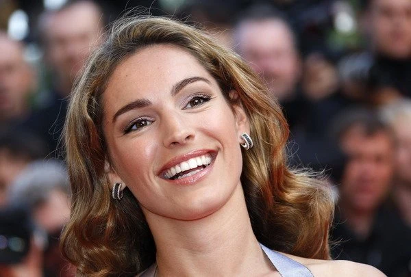 Na zdjęciu angielska aktorka i modelka Kelly Brook, dziewczyna gwiazdy rugby - Danny'ego Ciprianiego.