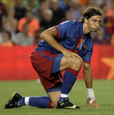 Podopieczni Josepa Guardioli ulegli na Camp Nou 0:1 Manchesterowi City.