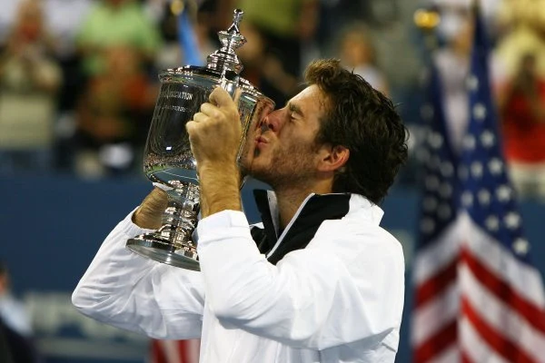 Juan Martin del Potro wygrał wielkoszlemowy US Open. Argentyńczyk w finale pokonał Szwajcara Rogera Federera 3:6, 7:6 (7-5), 4:6, 7:6 (7-4), 6:2
