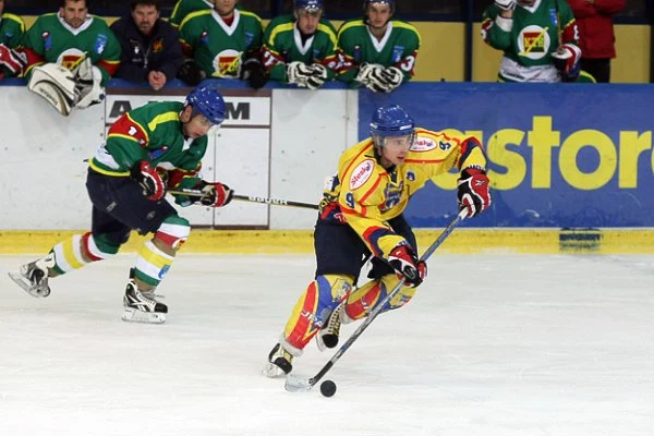 Napastnik Podhala - Bartłomiej Neupauer