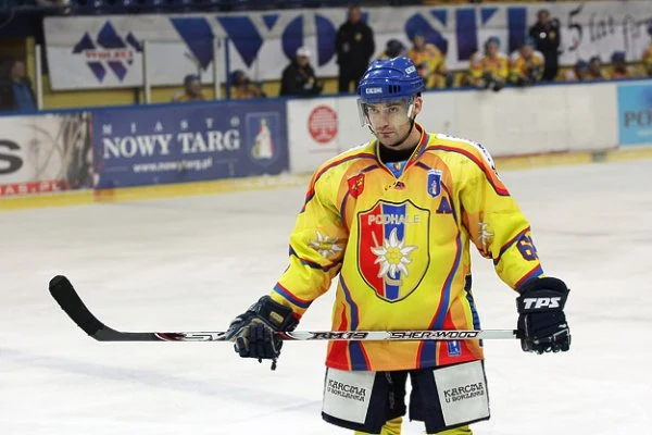 Sebastian Łabuz, obrońca Podhala zdobył dwa gole.