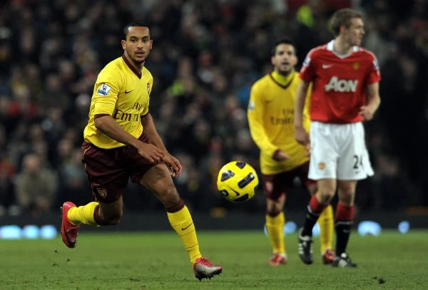 17. kolejka Premier League: Manchester United - Arsenal Londyn 1-0 (1-0). W bramce "Kanonierów" wystąpił Wojciech Szczęsny dla którego był to debiut w Premier League.