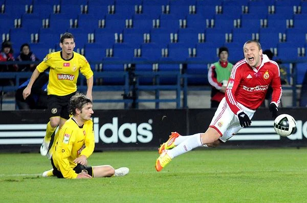 Ivica Iliev próbował wymusić rzut karny, ale Panka go nie faulował.