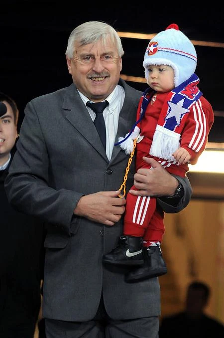 Żywa legenda Wisły, Kazimierz Kmiecik z wnukiem.