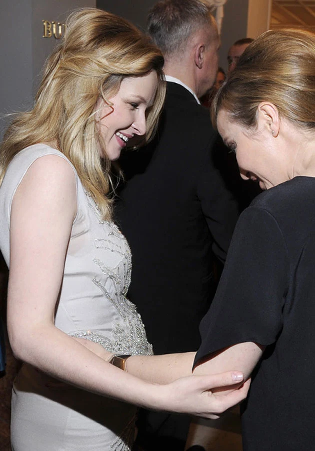 Plotka o ciąży rozeszła się szybko... Plotka o ciąży rozeszła się szybko...