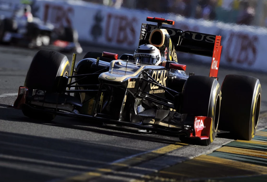 Raikkonen celuje w podium