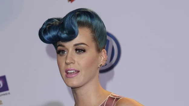 Podoba ci się sukienka Katy Perry?