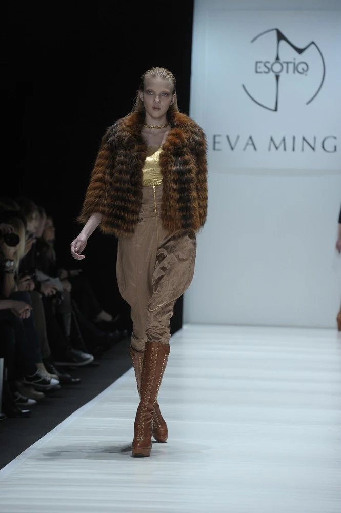 Pokaz Ewy Minge podczas Mercedes Benz Fashion Week Russia