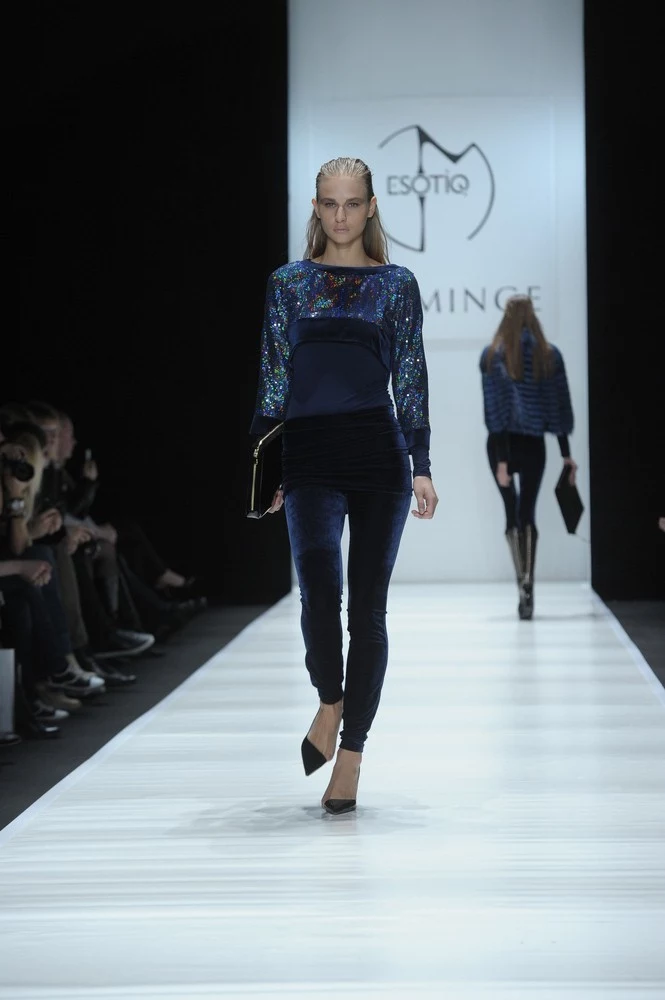 Pokaz Ewy Minge podczas Mercedes Benz Fashion Week Russia