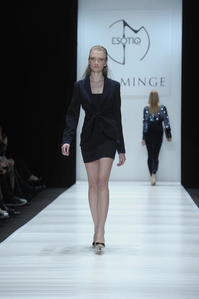 Pokaz Ewy Minge podczas Mercedes Benz Fashion Week Russia
