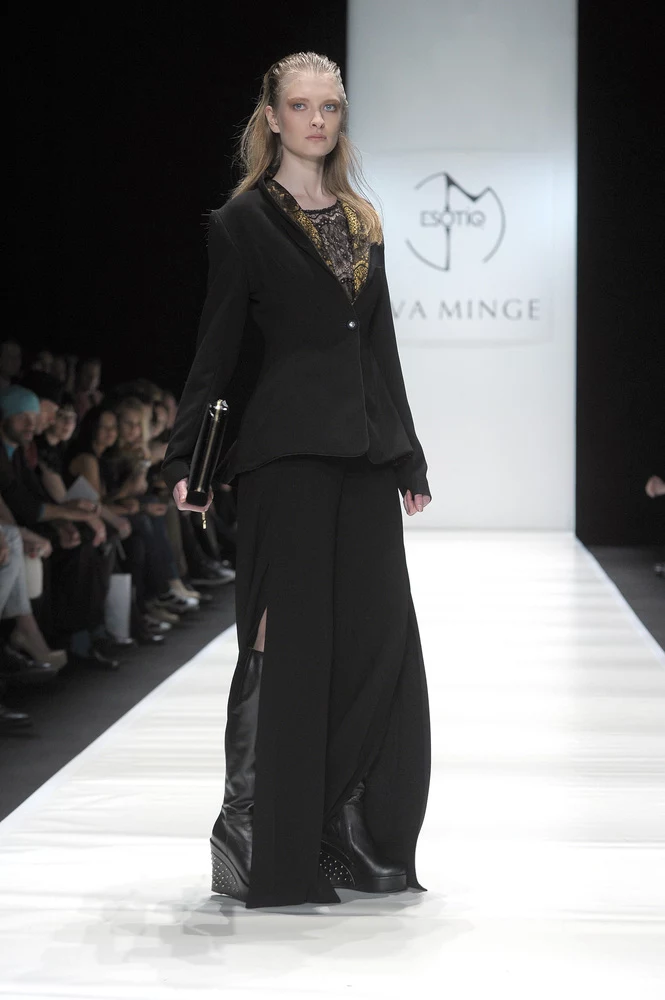 Pokaz Ewy Minge podczas Mercedes Benz Fashion Week Russia