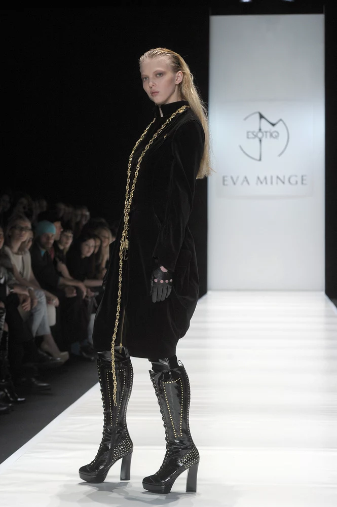 Pokaz Ewy Minge podczas Mercedes Benz Fashion Week Russia