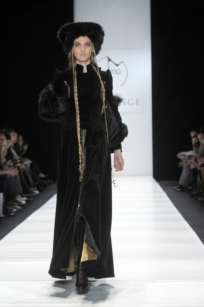 Pokaz Ewy Minge podczas Mercedes Benz Fashion Week Russia
