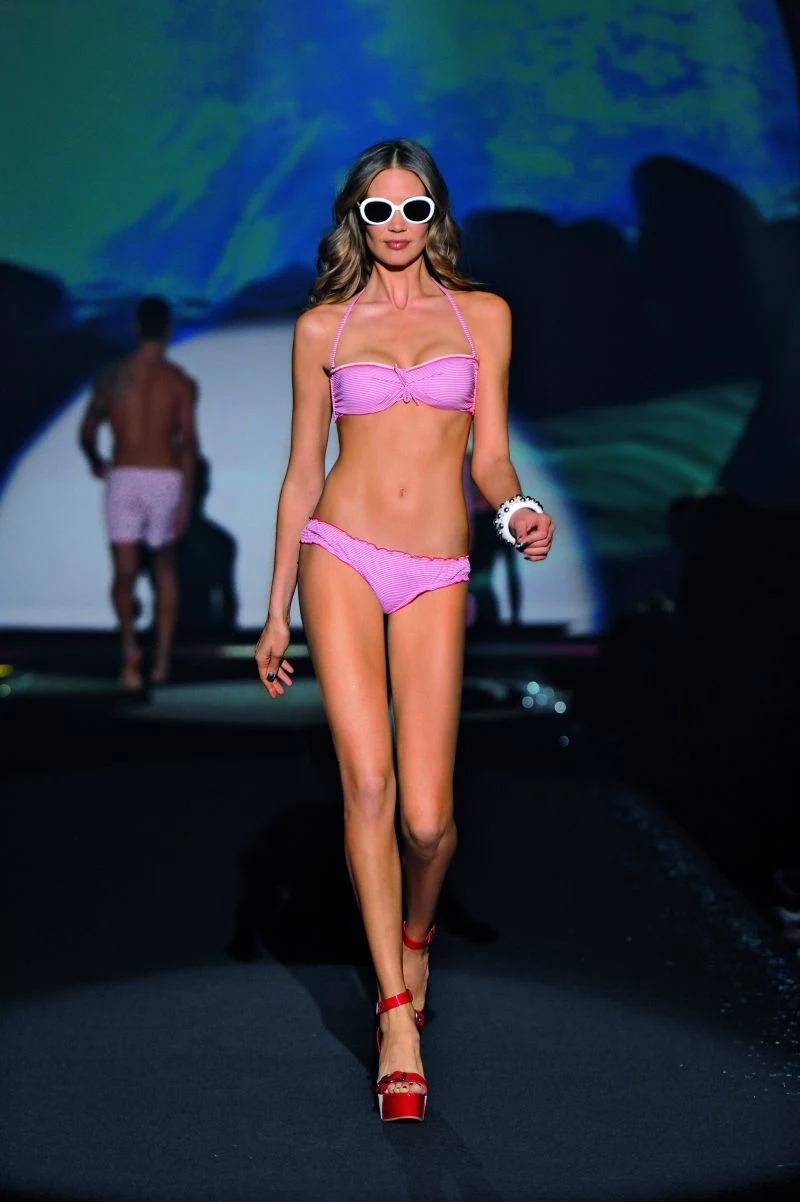 Calzedonia - kolekcja kostiumów kąpielowych na 2012 rok