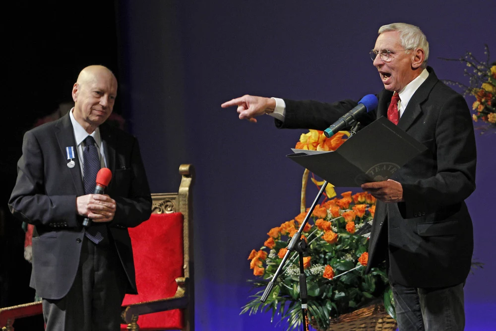 Jerzy Stuhr i Mikołaj Grabowski