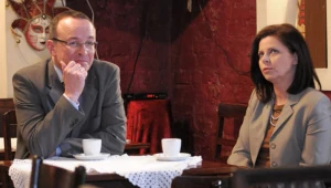 Renata (Renata Pękul) i Eugeniusz (Piotr Pilitowski) na randce