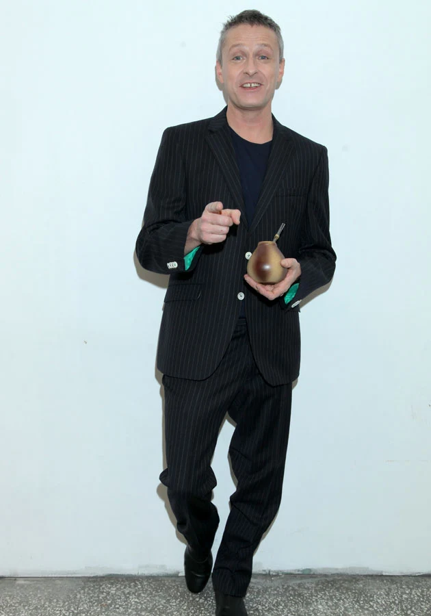 Poniedziałek nie wstydzi się tego, że poddaje się zabiegom odmładzającym. Poniedziałek nie wstydzi się tego, że poddaje się zabiegom odmładzającym.